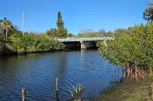 5651 Monroe St, New Port Richey, FL 34653 - Photo 3