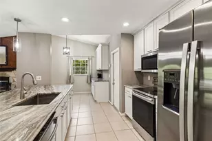 7618 Mokena Ct, New Port Richey, FL 34654 - Photo 11