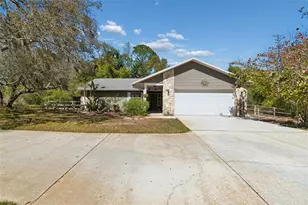 7618 Mokena Ct, New Port Richey, FL 34654 - Photo 5