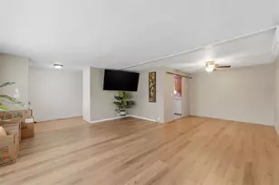 9328 Highpoint Blvd, Brooksville, FL 34613 - Photo 7