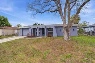 10011 Cherry Creek Ln, Port Richey, FL 34668 - Photo 27