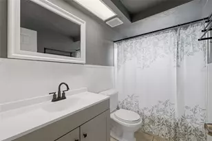 10011 Cherry Creek Ln, Port Richey, FL 34668 - Photo 15