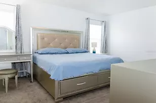 7951 Carriage Pointe Dr, Gibsonton, FL 33534 - Photo 15