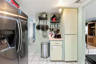 11201 Island Pine Dr, Port Richey, FL 34668 - Photo 13