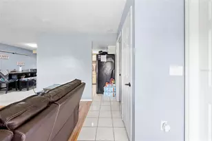 11201 Island Pine Dr, Port Richey, FL 34668 - Photo 3