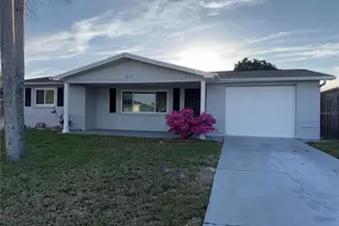 3711 Blackhawk Dr, New Port Richey, FL 34652 - Photo 1