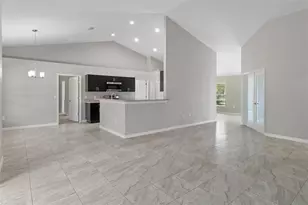 11357 Latchwood Ave, Weeki Wachee, FL 34614 - Photo 7