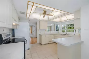 8330 Divot Way, Port Richey, FL 34668 - Photo 7