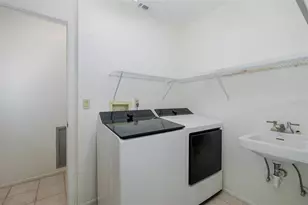 8330 Divot Way, Port Richey, FL 34668 - Photo 23