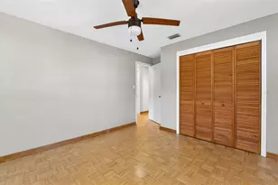 1404 Oakhaven Dr, Safety Harbor, FL 34695 - Photo 15