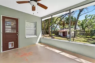 1404 Oakhaven Dr, Safety Harbor, FL 34695 - Photo 23