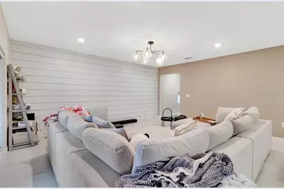 4943 Royal Point Avenue, Kissimmee, FL 34746 - Photo 5