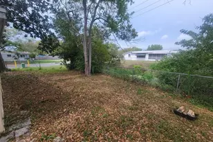 3413 Atlantis Dr NE, Holiday, FL 34691 - Photo 19