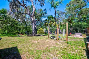 9025 Yogi Pl, New Port Richey, FL 34654 - Photo 37