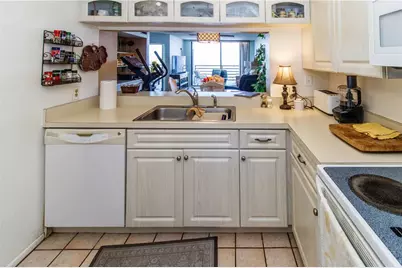 4823 Ebbtide Lane #302, Port Richey, FL 34668 - Photo 9