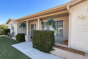 4600 Bowl St, New Port Richey, FL 34652 - Photo 3