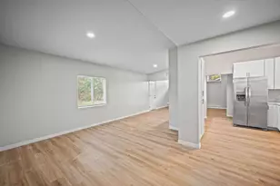 600 Ventura Ave, Orlando, FL 32805 - Photo 11