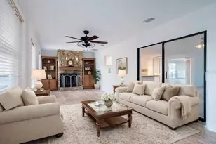 12050 Cavern Rd, Spring Hill, FL 34609 - Photo 9