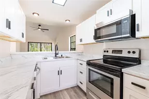 13237 Molitor Ct, Hudson, FL 34669 - Photo 7