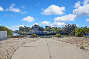 3436 Minnow Creek Dr, Hernando Beach, FL 34607 - Photo 9