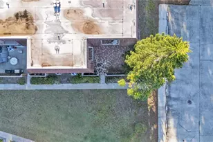 2605 10th Ct, Palm Harbor, FL 34684 - Photo 9