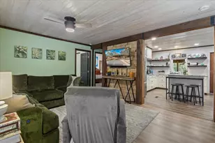 5850 NW 50th St, Bell, FL 32619 - Photo 13