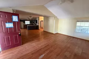 4899 Merlin Cir, Dade City, FL 33523 - Photo 3