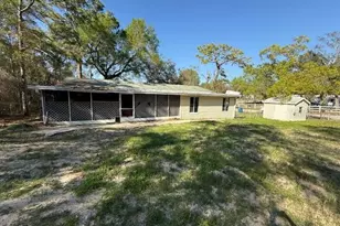 4899 Merlin Cir, Dade City, FL 33523 - Photo 19