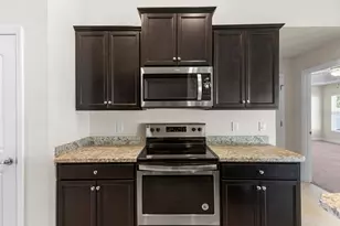 12136 Millington Ave, Weeki Wachee, FL 34614 - Photo 27