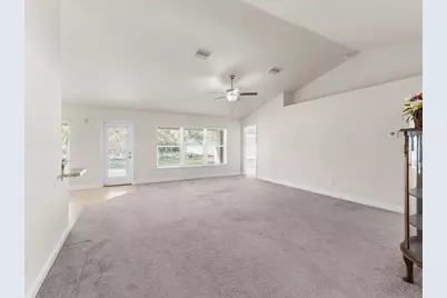 12136 Millington Avenue, Weeki Wachee, FL 34614 - Photo 9