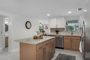3372 Minnow Creek Dr, Hernando Beach, FL 34607 - Photo 5