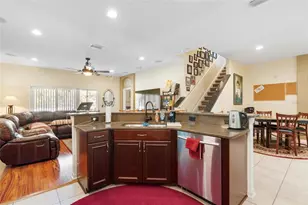 11129 Oyster Bay Cir, New Port Richey, FL 34654 - Photo 15