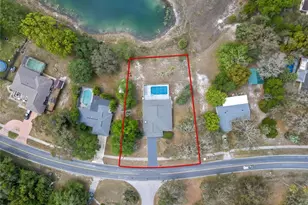 1021 Waterfall Dr, Spring Hill, FL 34608 - Photo 3