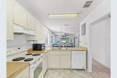 4505 Glen Hollow, New Port Richey, FL 34653 - Photo 15