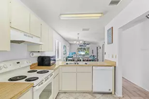 4505 Glen Hollow, New Port Richey, FL 34653 - Photo 15