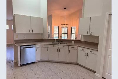 994 E Crown Of Roses Loop, Inverness, FL 34453 - Photo 9