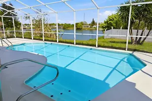 8201 Sudbury Dr, Port Richey, FL 34668 - Photo 35