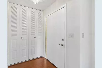 8105 Casuarina Drive, Port Richey, FL 34668 - Photo 5
