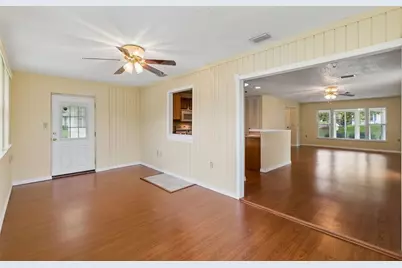 8105 Casuarina Drive, Port Richey, FL 34668 - Photo 17