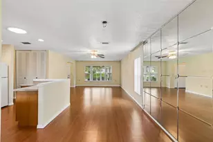 8105 Casuarina Dr, Port Richey, FL 34668 - Photo 11
