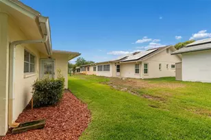 8105 Casuarina Dr, Port Richey, FL 34668 - Photo 35