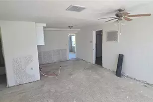 7311 Oelsner St, New Port Richey, FL 34652 - Photo 15