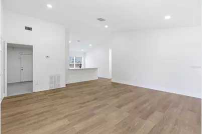 3407 E Powhatan Avenue, Tampa, FL 33610 - Photo 7