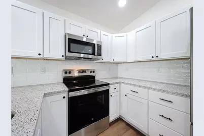 10370 Golden Avenue, Weeki Wachee, FL 34613 - Photo 17