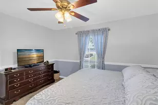 9242 Santa Monica Way, New Port Richey, FL 34655 - Photo 13