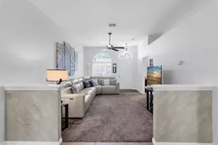 9242 Santa Monica Way, New Port Richey, FL 34655 - Photo 5