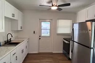 4531 Shore Acres Blvd NE, Saint Petersburg, FL 33703 - Photo 7