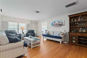 502 Hillcrest Ave, Tarpon Springs, FL 34689 - Photo 7