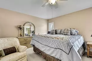 209 Winthrop Dr, Spring Hill, FL 34609 - Photo 17