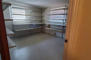 6102 Indiana Ave, New Port Richey, FL 34653 - Photo 7